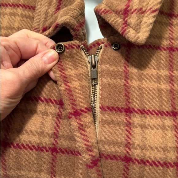 VTG J. Crew Plaid Clueless Preppy Wool Belted Trench Coat M Pockets Lined - Picture 8 of 12